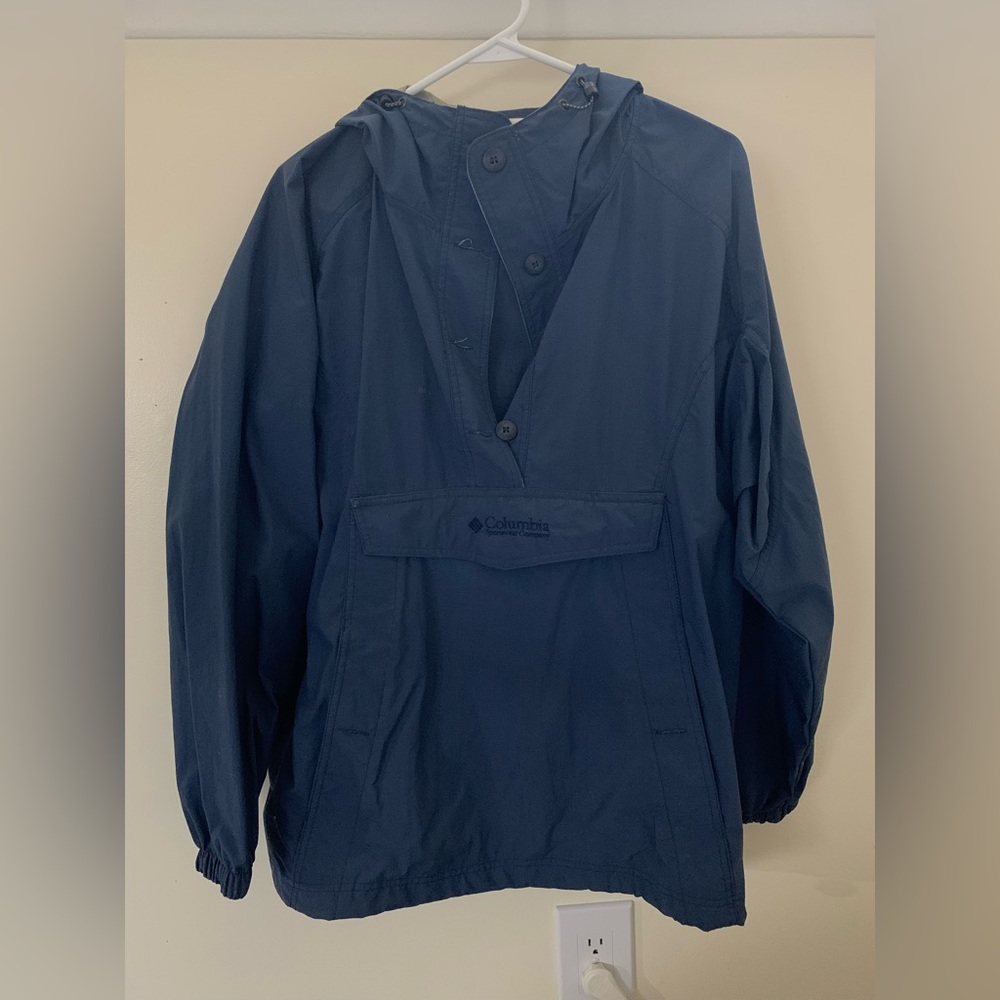 Vintage Women’s Columbia pullover, button up, windbreaker, rain jacket. Blue.
